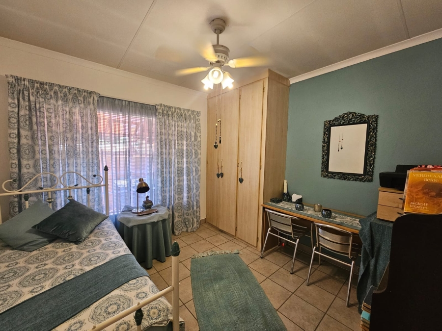 3 Bedroom Property for Sale in Oos Einde North West